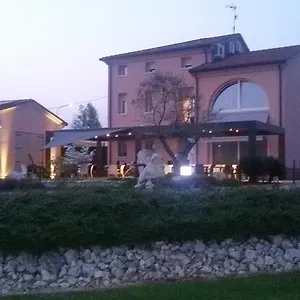 Bed & Breakfast Agrialloggi La Palazzina, Curtarolo